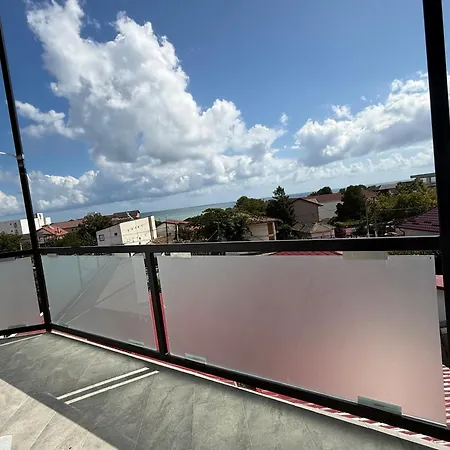 Zoon In Pensjonat Costinesti